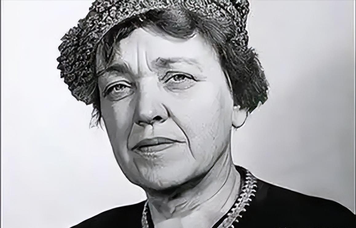 1950年，史沫特莱病逝于英国伦敦，她的遗嘱骤然震动北京：全部财产赠予朱德，唯愿