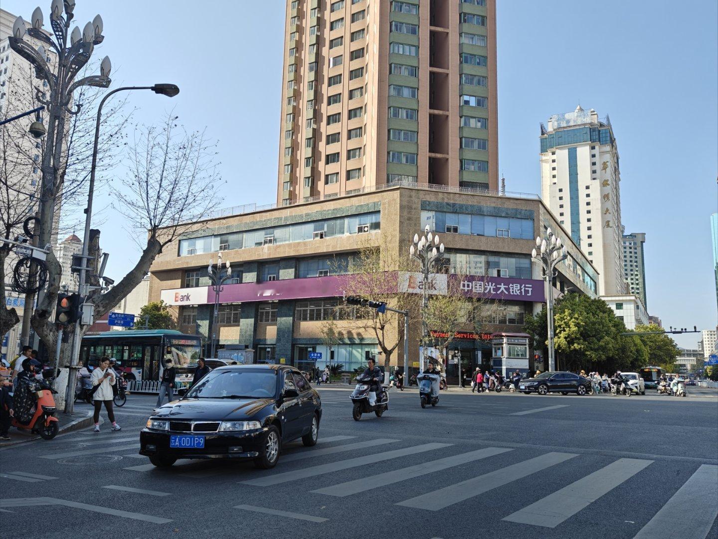 小店味道很好，老板很热情[赞][doge]  ​​​