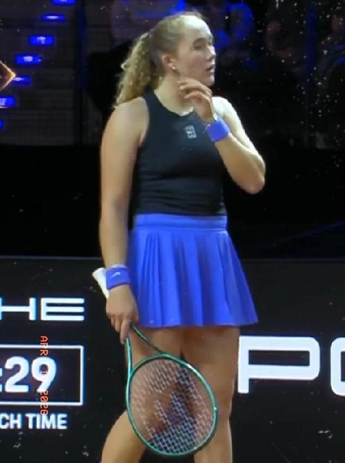 哇塞！安德烈娃6-3拿下决胜盘！以大比分2-1（3-6，6-4，6-3）逆转击败