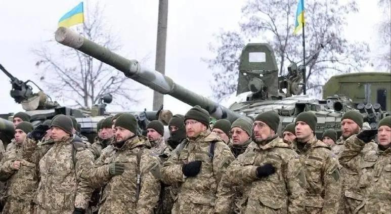 特朗普快摁不住斯基了？美俄联手，要“墙倒众人推”？斯基开始抱怨，大有忍无可忍，无