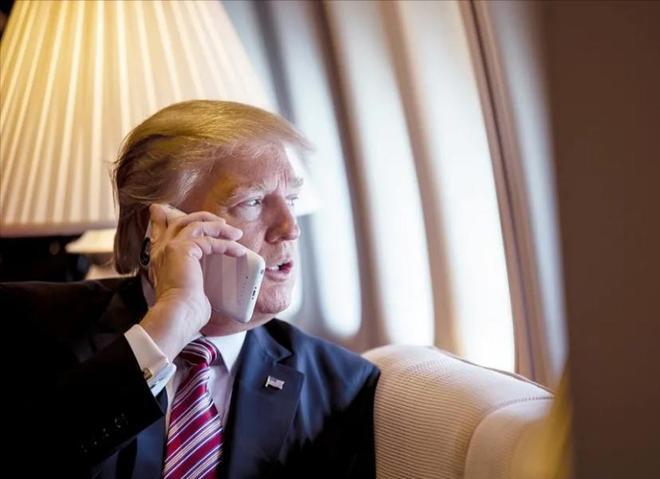 美国总统特朗普重大宣布！

当地时间4月16日，美国总统特朗普就以色列与黎巴嫩局