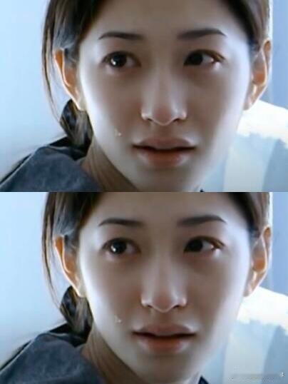 老友之间轻松玩梗，郭京飞夸李小冉吃了唐僧肉，玩笑背后是对姐姐好状态的认可。郭京飞