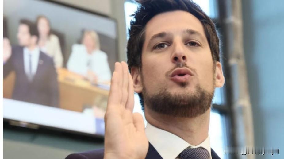 17次顺利通关，第18次被扣——比利时在列日机场给了英国一个教训！
2026年3