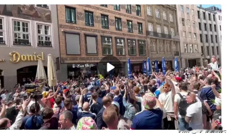 4%的人口！约20万苏格兰球迷抵达慕尼黑，支持球队揭幕战vs德国，折射出3个问题