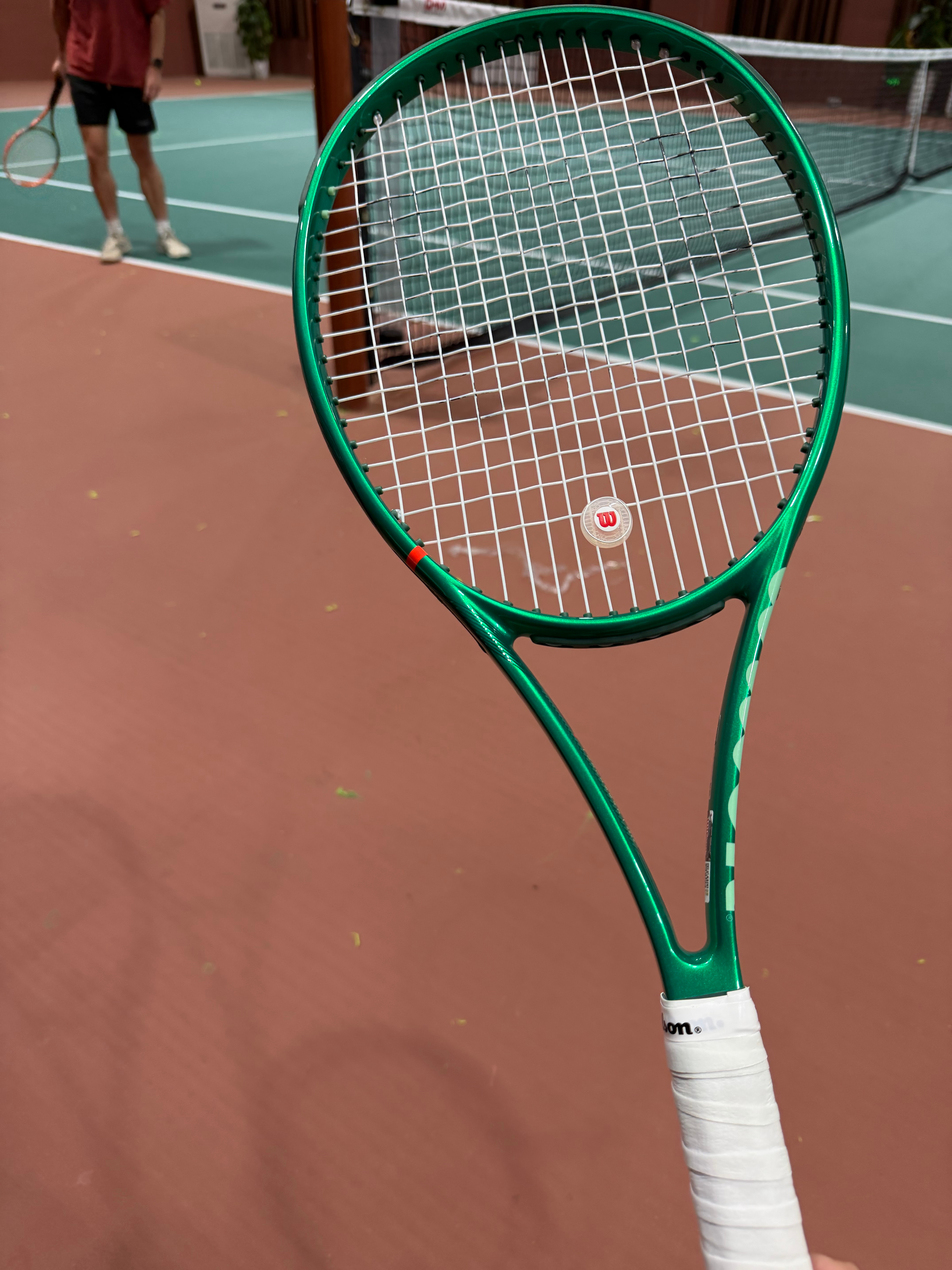 🎾又是披头散发的一天运动一下出出汗挺好的今天第一盘被横扫第二盘扫回来决胜盘抢七