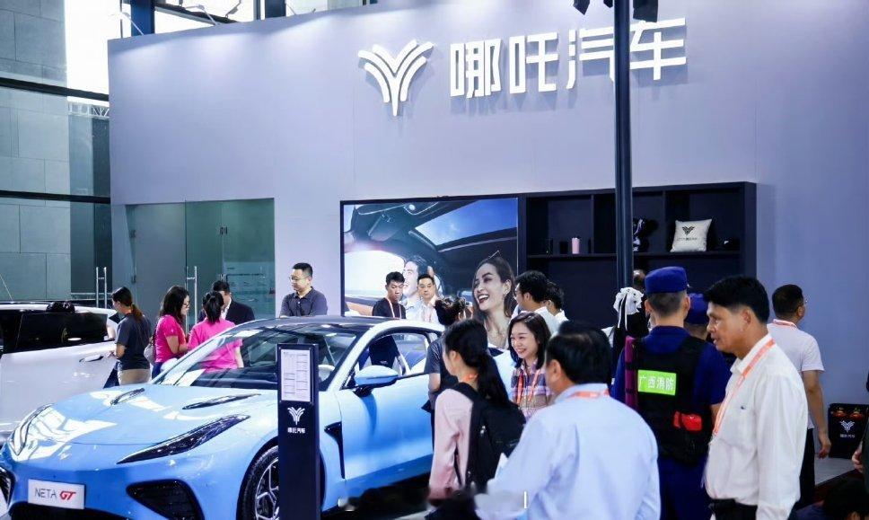 哪吒汽车员工已两月没去公司上班大家觉得哪吒汽车为什么会走向破产？产品力不行？还是