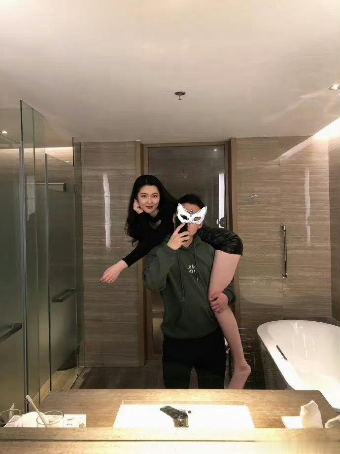 今晚战袍[心] ​​​