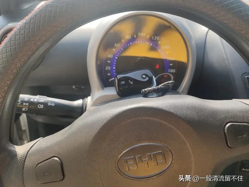 10万以内的纯电车有什么推荐? 10万以内的纯电车选择可不少。要是你追求安全、保