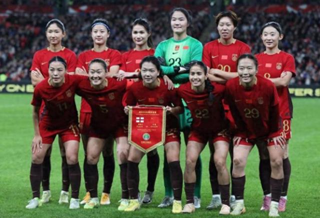 中国女足遭遇2连败，4分钟连丢3球！短短3天，跟世界强队渐行渐远
北京时间12月