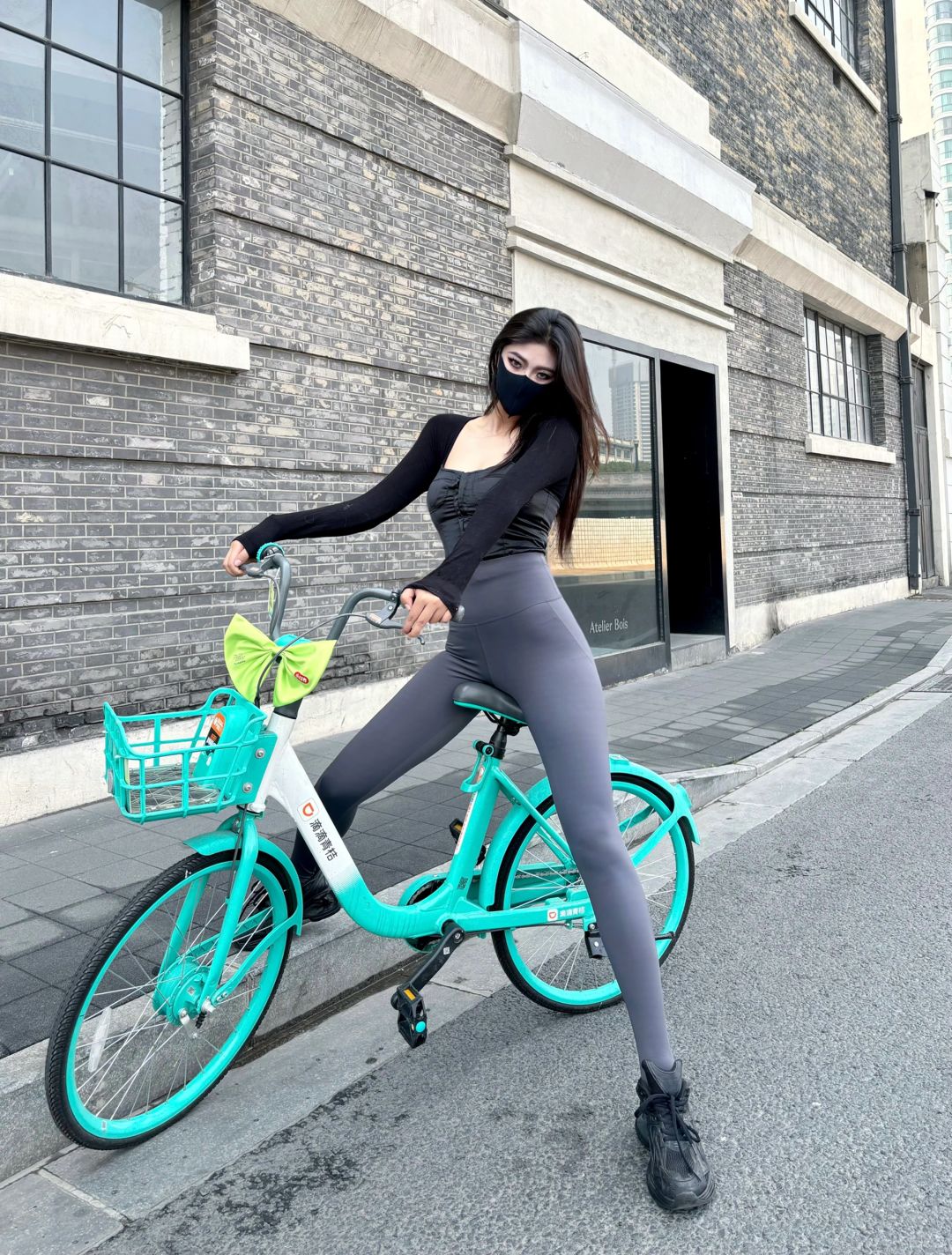 青桔也戴上蝴蝶结啦