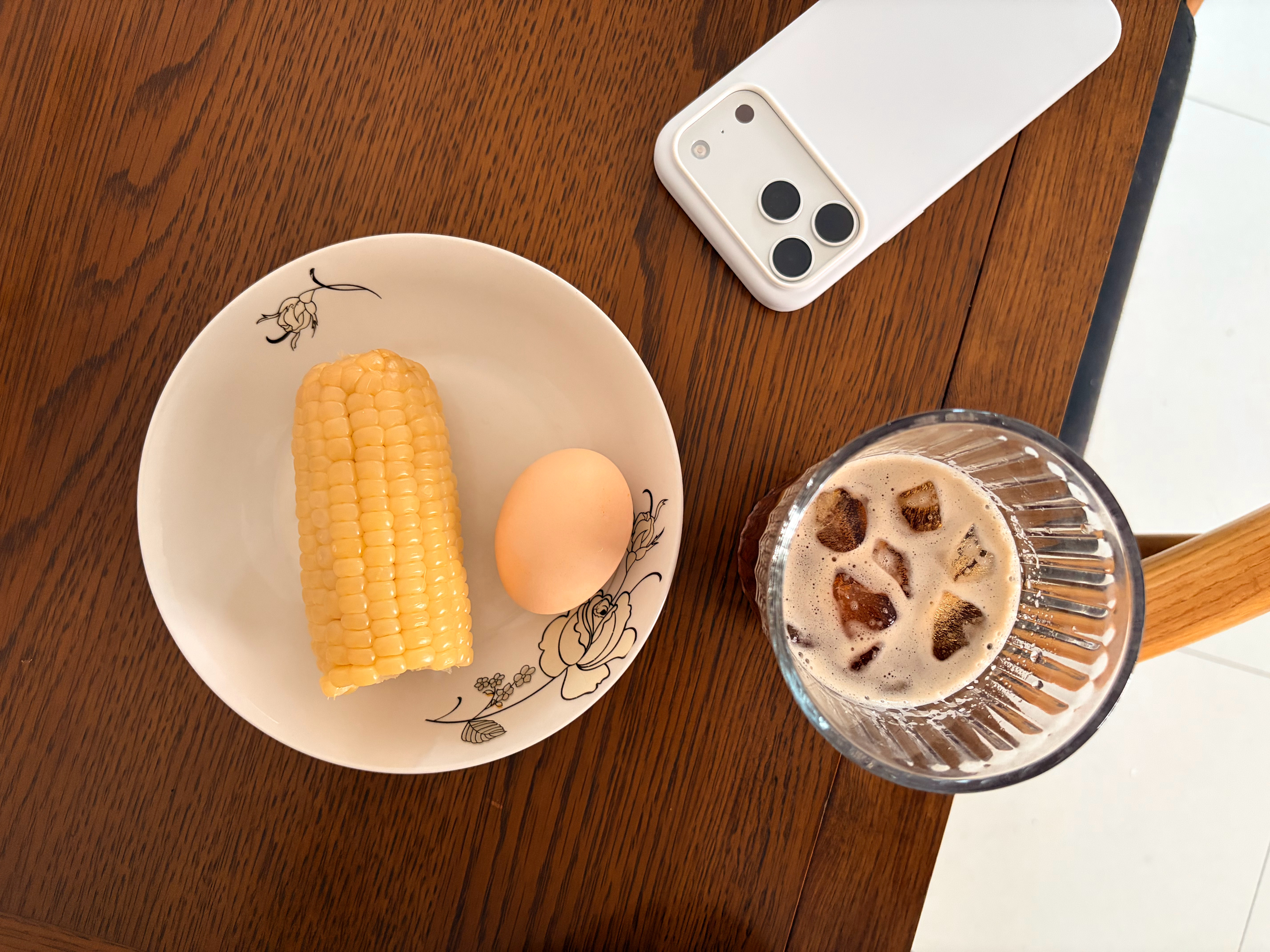 🥚🌽🧊☕️ 