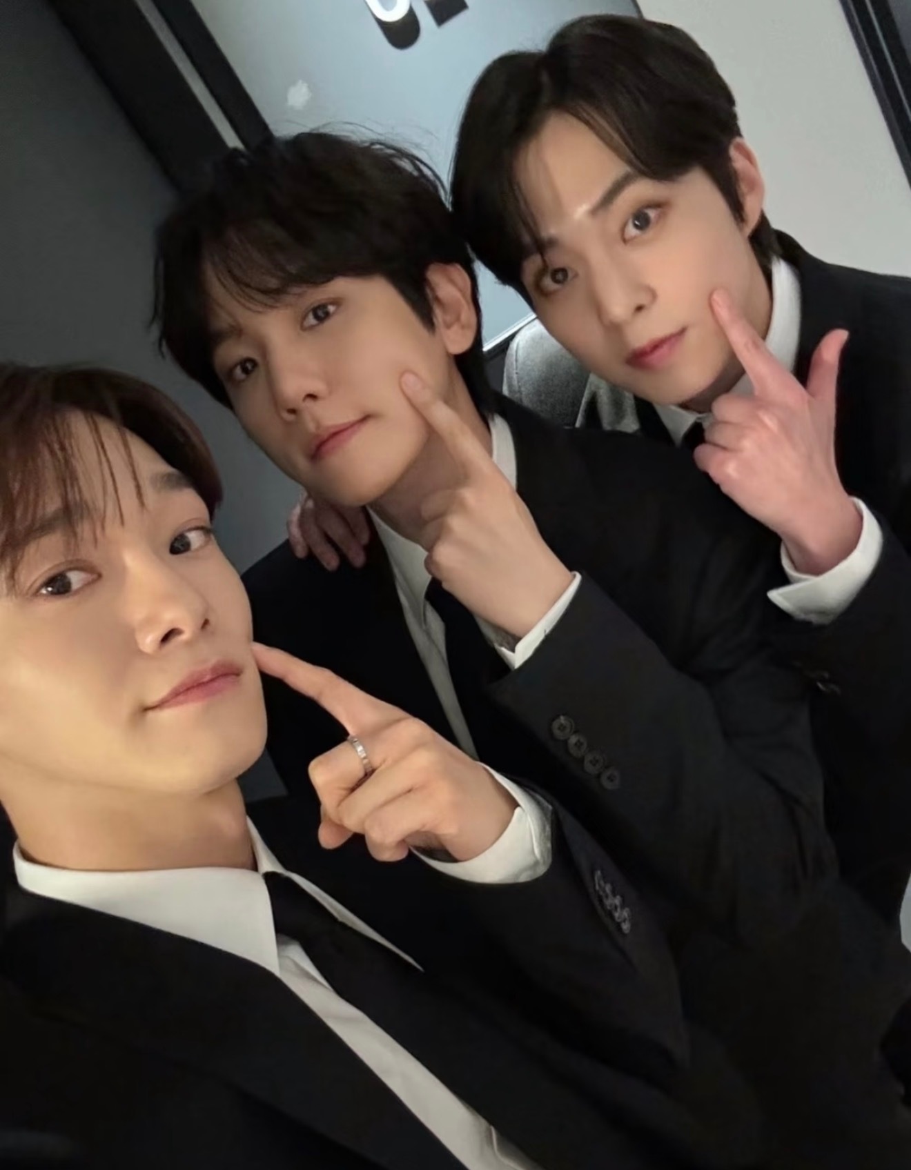 新浪娱乐CBX与SM合同诉讼案开庭 据韩媒，据悉，首尔东部地方法院民事合议第15