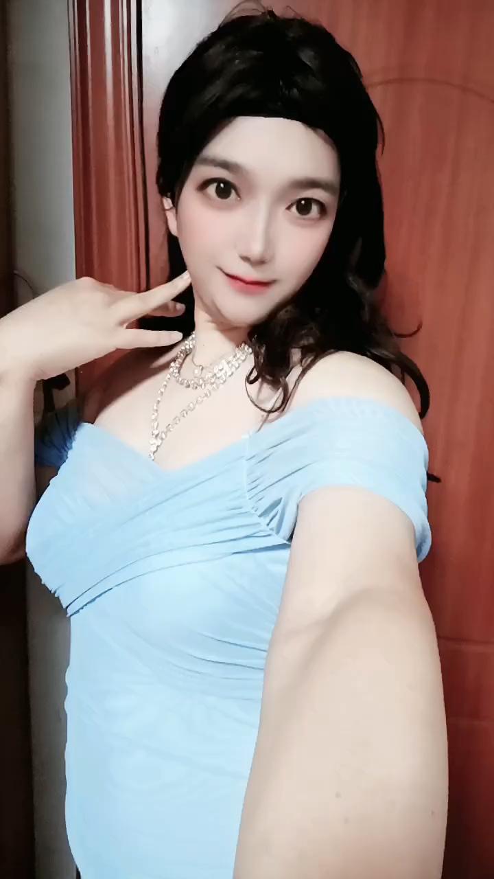 通知:我决定不再发微头条了！以后大家就只看小视频吧！
今天又被扣了20分，还是微