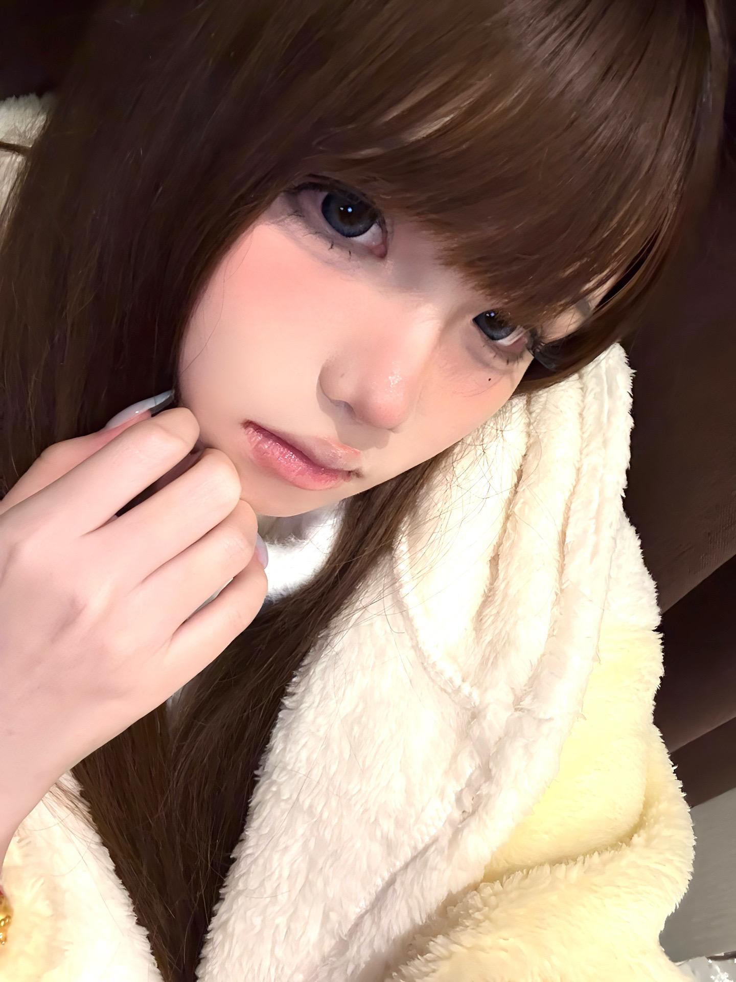 有一次我不小心按错你的号码 还是一如既往的那段话please leav...