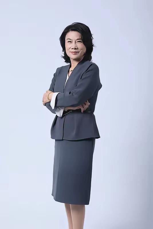 董明珠再次卸任芯片职务，格力造芯面临新考验

董明珠卸下格力芯片子公司的职位，这