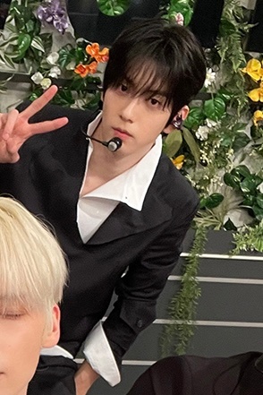 彬准[超话] 260829 NHK Venue101今天的🐰🦊 ​​​