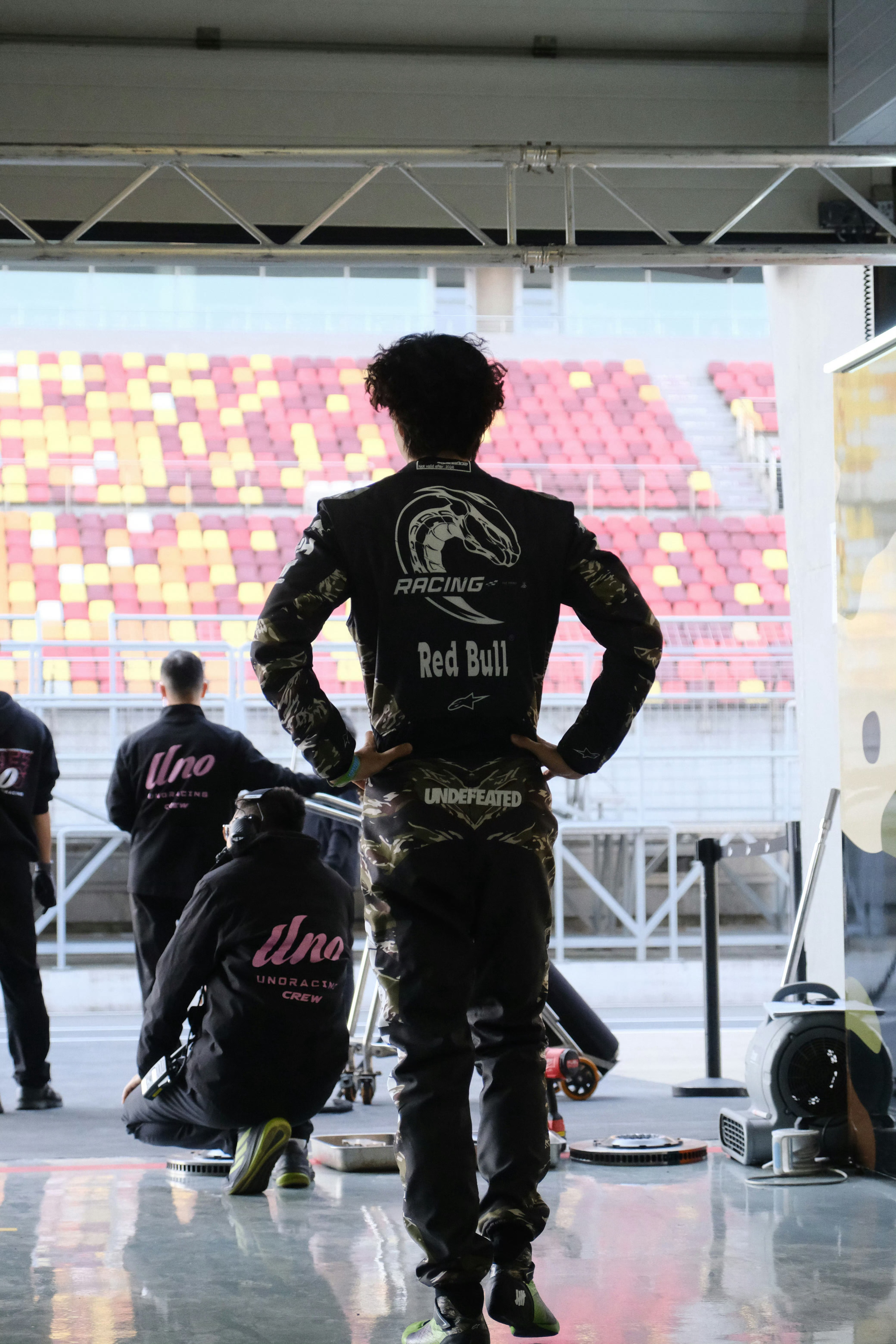 【盖楼贴，多👍🏻多🍼，助力超话热度🔥】 星光也不及你耀眼，喜欢你是我最幸