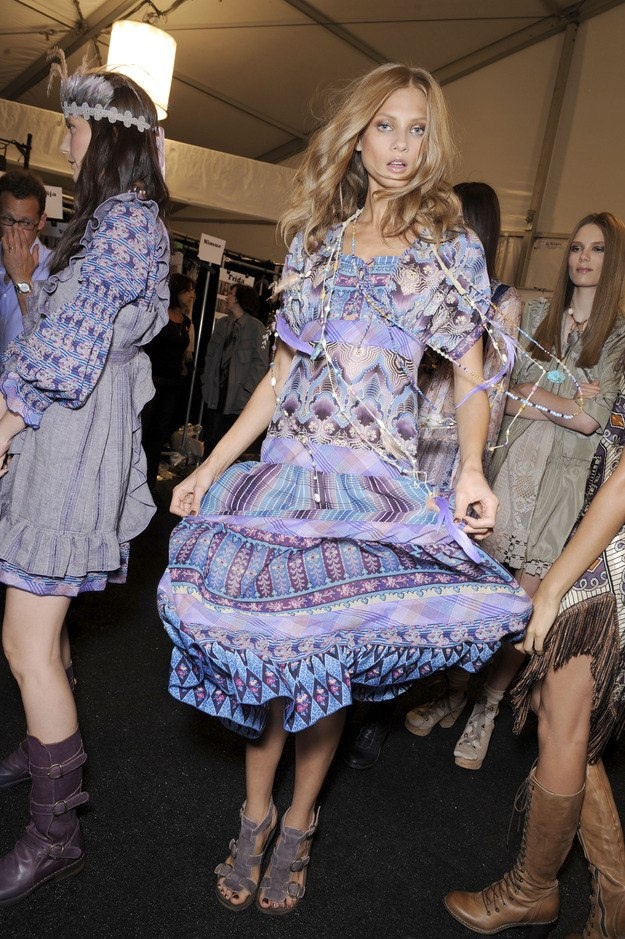 Anna Selezneva 在Anna Sui 2011春夏 ​​​