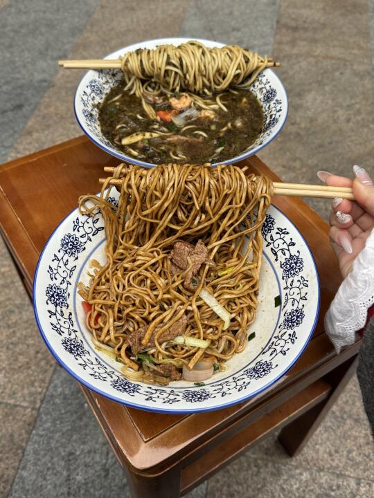 厦门新开的！ ！ ！首家杭州拌川。。。