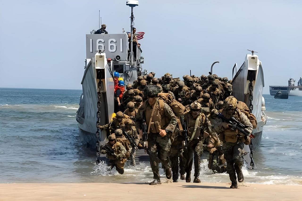 美国向中东派遣5000人的海军陆战远征部队，大概有这六个目的。

第一、想去拿下