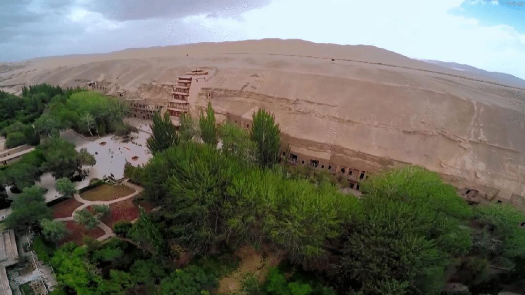 陇原大地文明长河从未断流绵延千里的河西走廊，是镌刻在陇原大地上的丝路长卷。祁连雪
