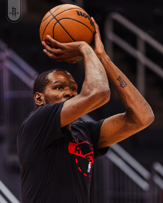 杜兰特终于三节打卡了 终于轮到咱阿杜吃饺子了！火箭大胜国王，杜兰特难得三节打卡，