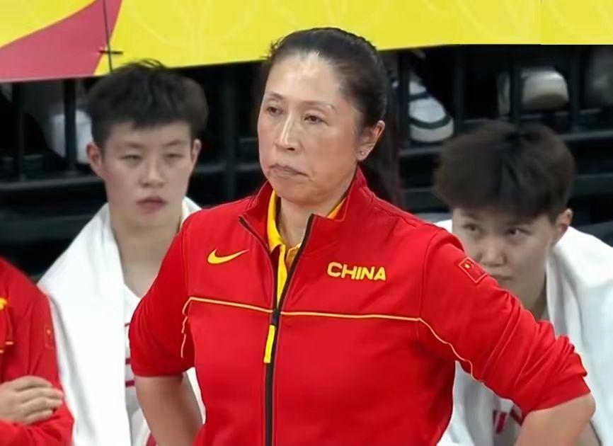 杭州亚运中国女篮74:72击败日本问鼎，将帅们这样说——
1、中国女篮主教练郑薇