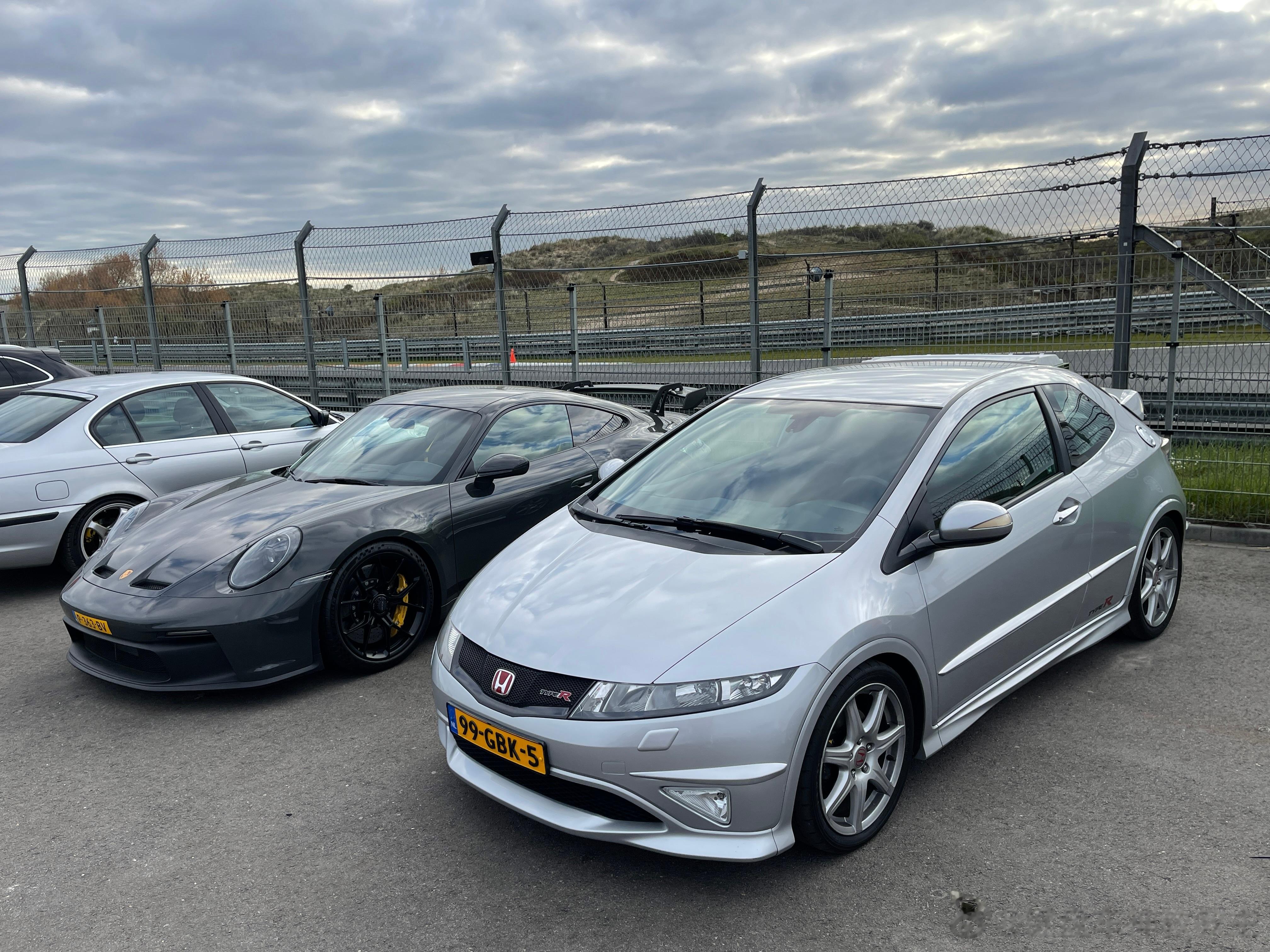 飞度王必秒GT3～ 早！[doge]  ​​​