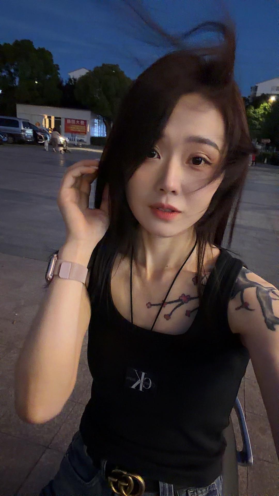 你知道无人兜底的日子是什么感觉吗