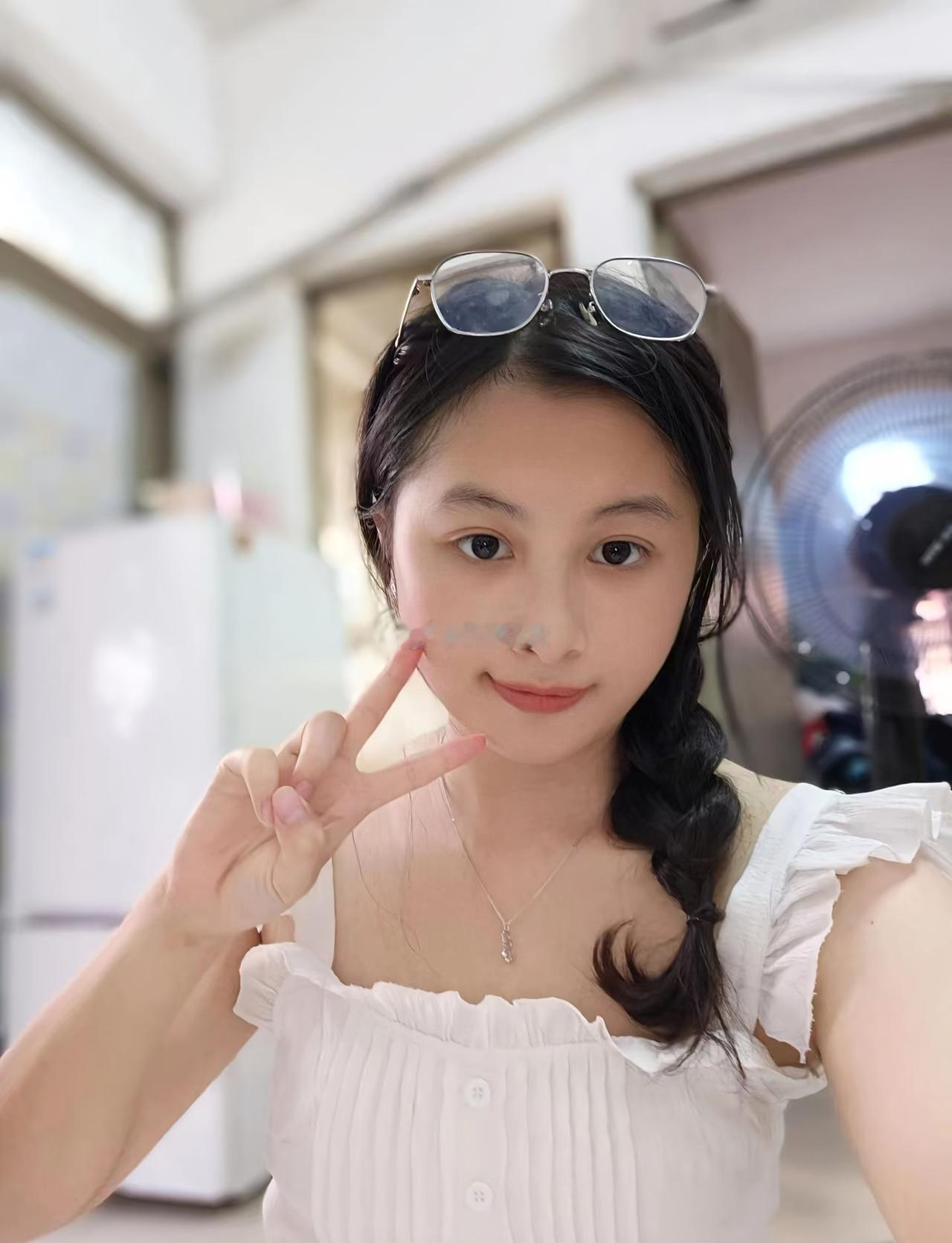 网友悬赏80万寻找诈骗犯，目前已立案。