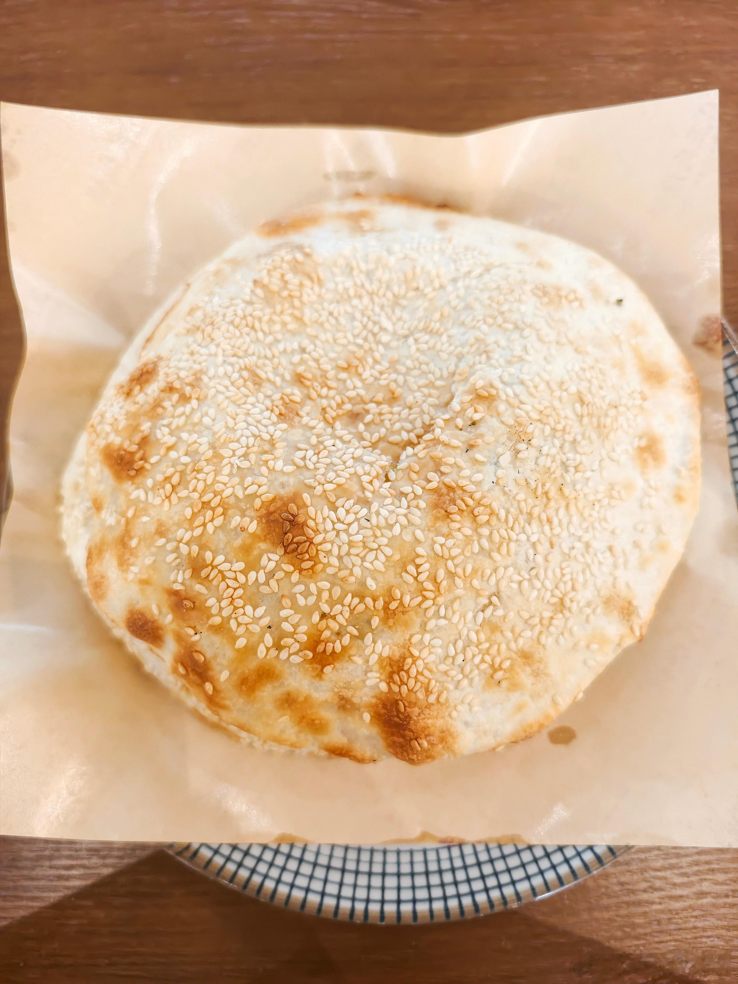 夏日解暑午餐绿豆粥配上大大的烧饼好吃