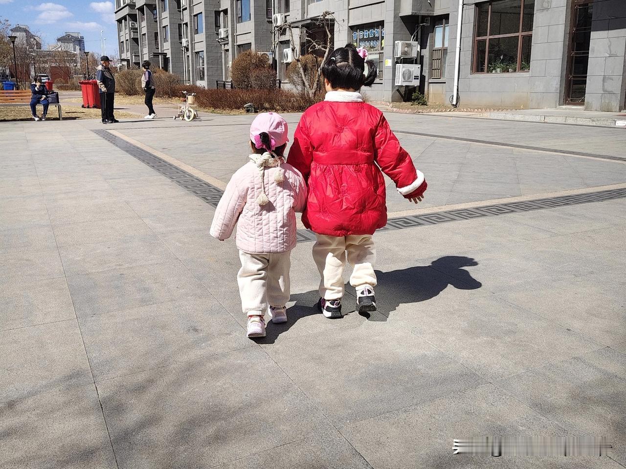 活了半辈子，第一次被搜身，感受到了莫大的耻辱…

不想更新了，没有心情了。

姐