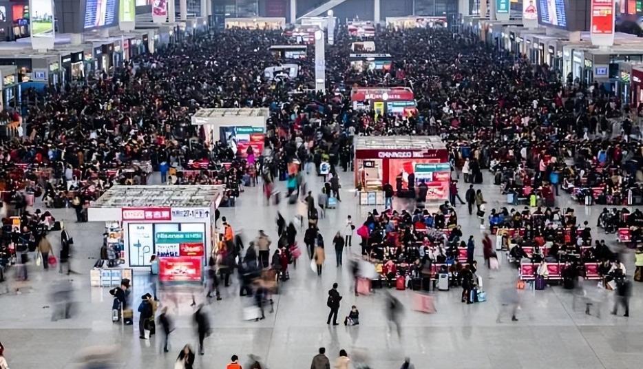 花 58 元买加速包抢票？50 万罚单曝光真相，春运购票别当冤大头
   50 