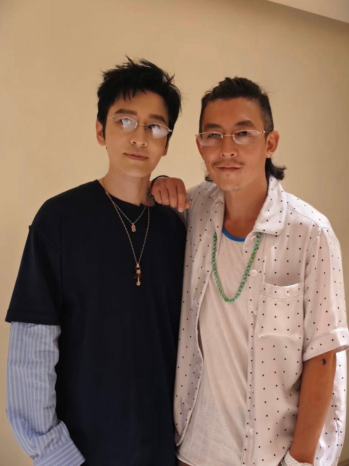 与穿搭无关，骨子里的东西是装不出来的。 