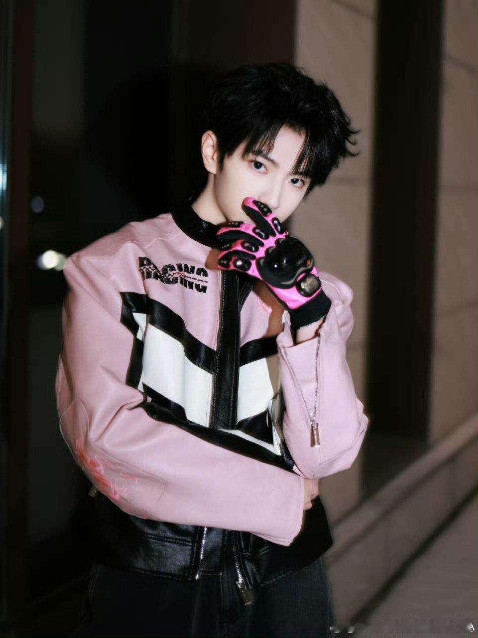 穆祉丞说这条有文案穆祉丞这条博文有文案穆祉丞这条博文有文案 