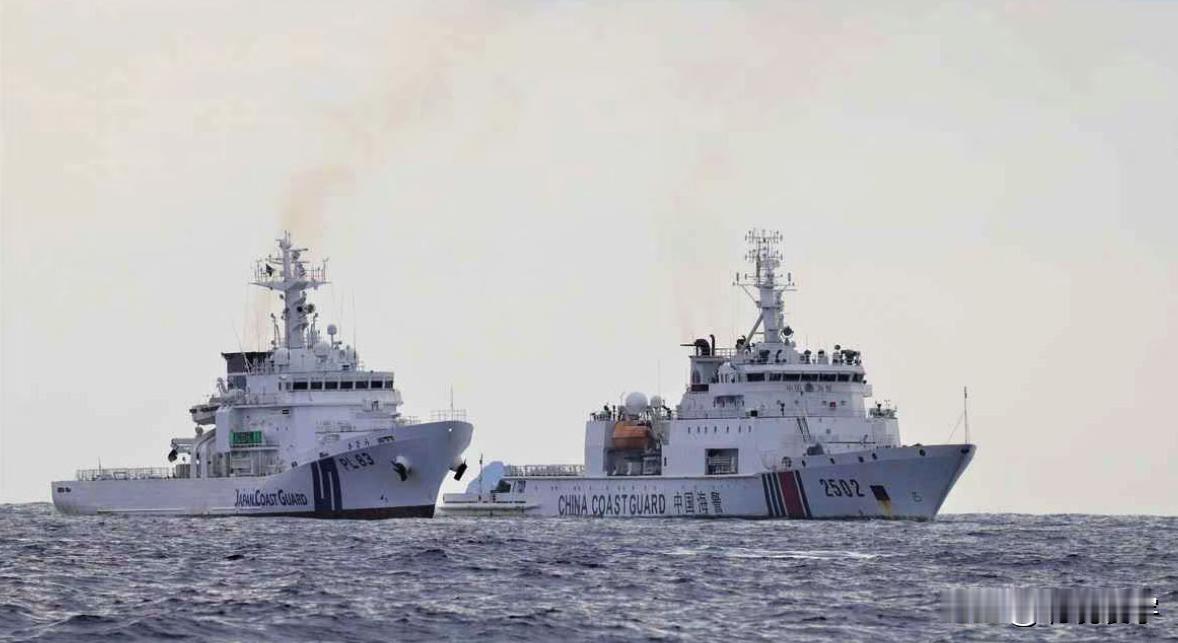 “中国海警编队成功驱离骚扰钓鱼岛的，所谓日本石垣市调查船”，4月25日至4月27