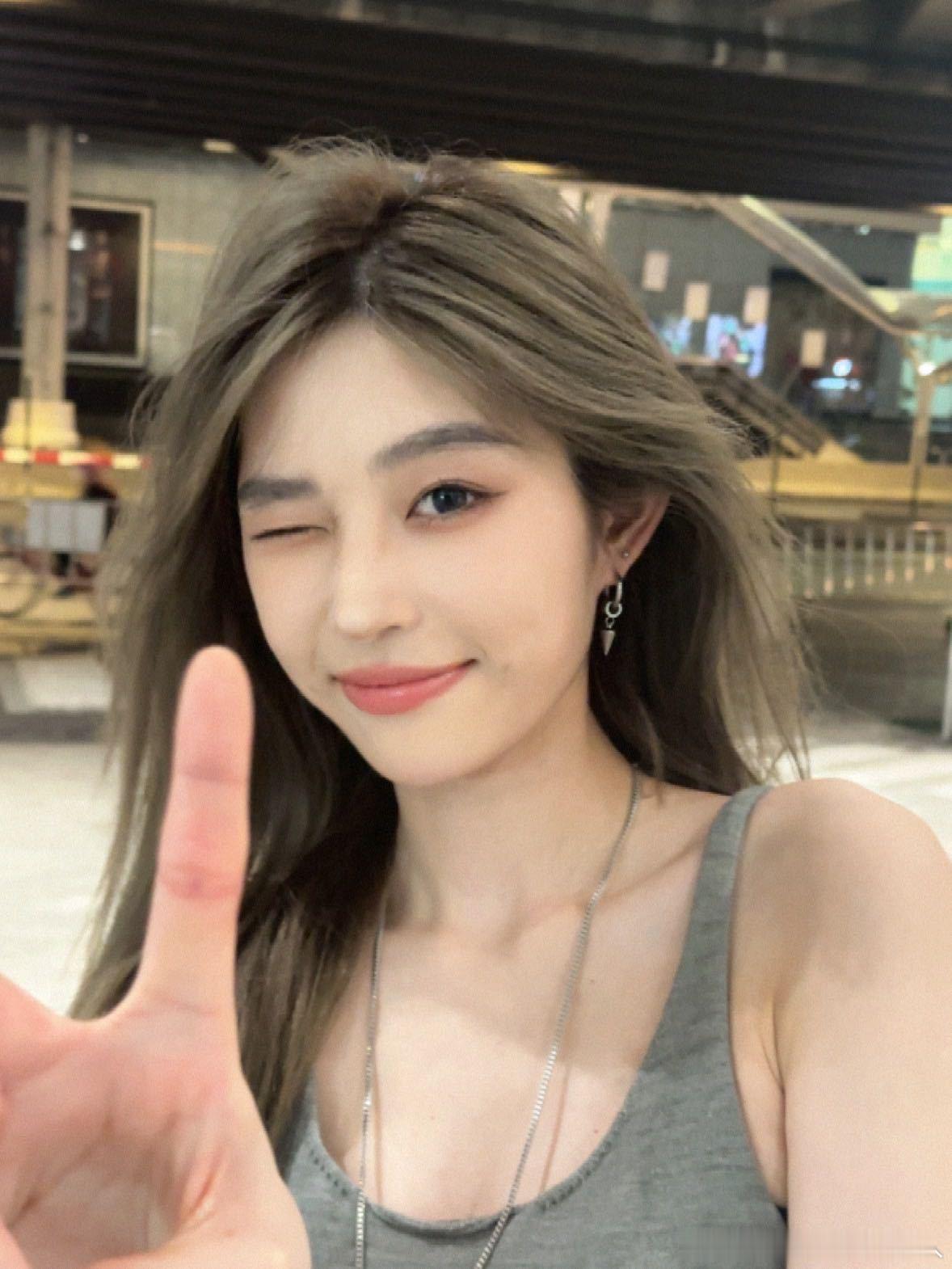 一个优雅的挑水人王奕2026午福临门奕马当先浩瀚宇宙王奕 🔺hold on🔺