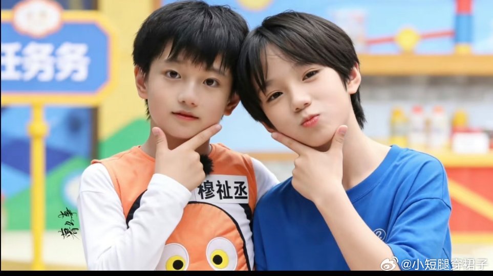 橹穆 豚馒真的笑不活了，一个第一，一个第二，这两对CP竞争这么激烈吗？最后赢家是