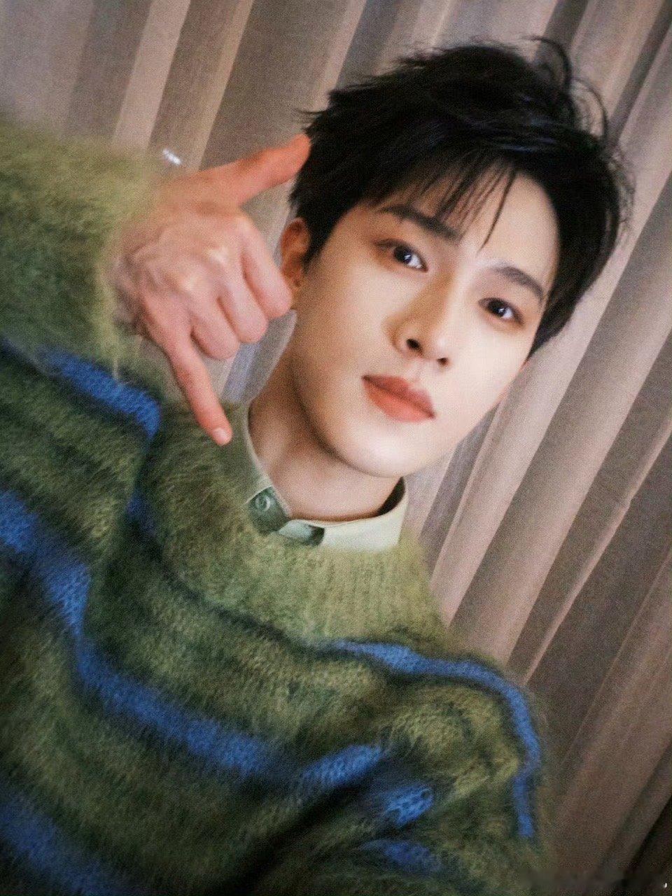 李昀锐出席3月巴黎时装周李昀锐将出席2026年3月巴黎时装周小林的第三次巴黎之旅