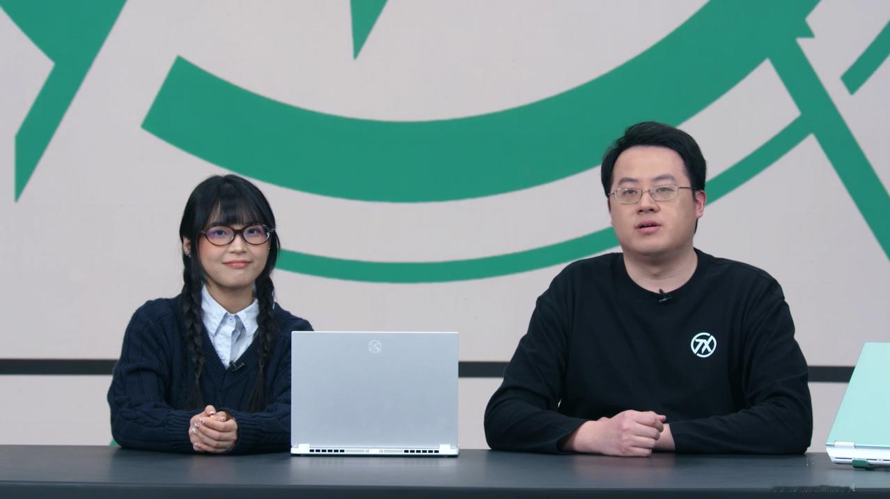 Macbook Air的劲敌来了！！？
虽然现在MacBook Air的价格确实