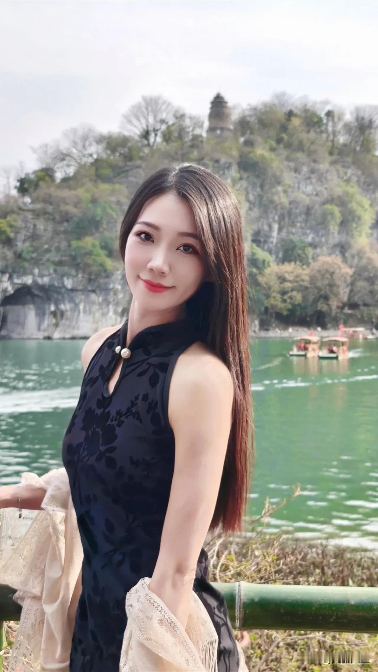 蜀国多仙山！这是诗仙李白千年前就发出的感慨。身在青藏高原东缘的四川，无疑是值得除