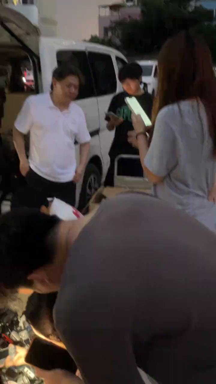 你吃吧。