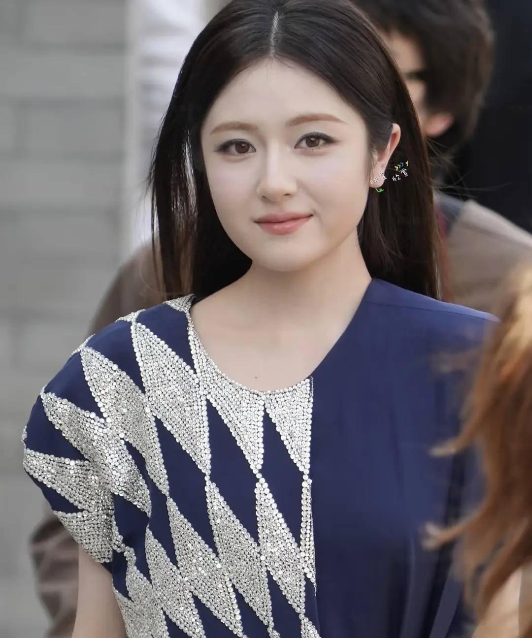 李兰迪活动图，上镜好吃亏啊，她真的不是易瘦体质好在五官还是好看的 