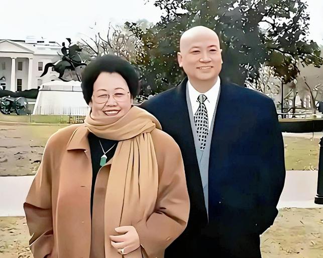 那个和现实中的“唐僧”当了36年夫妻的女人走了，她曾遭到无数女人的羡慕。据悉，陈