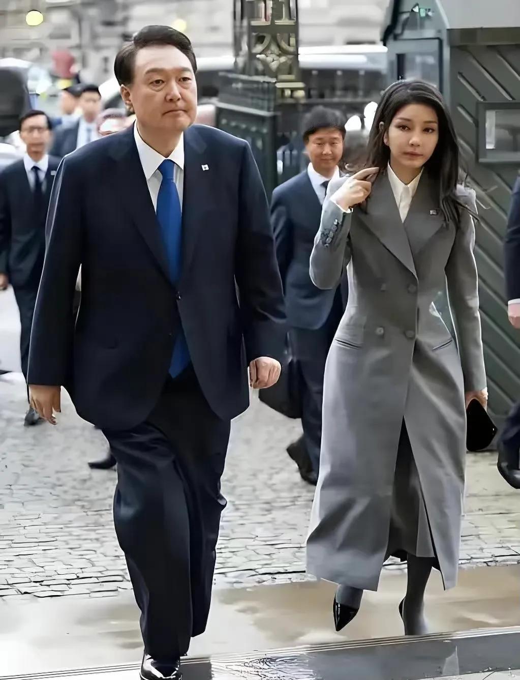 尹锡悦的“紧急戒严”，短短六小时，蝴蝶效应来了！

第一、韩国军队迅速行动，导致