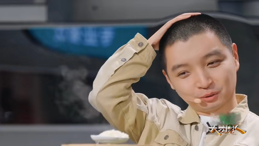 吕严认证马頔是恋爱脑天才厨人这段对话笑到停不下来，吕严当场灵魂拷问马頔是不是恋爱