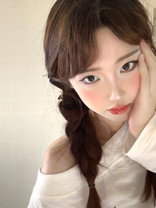 봄 조아｡°🪡✩‧₊˚