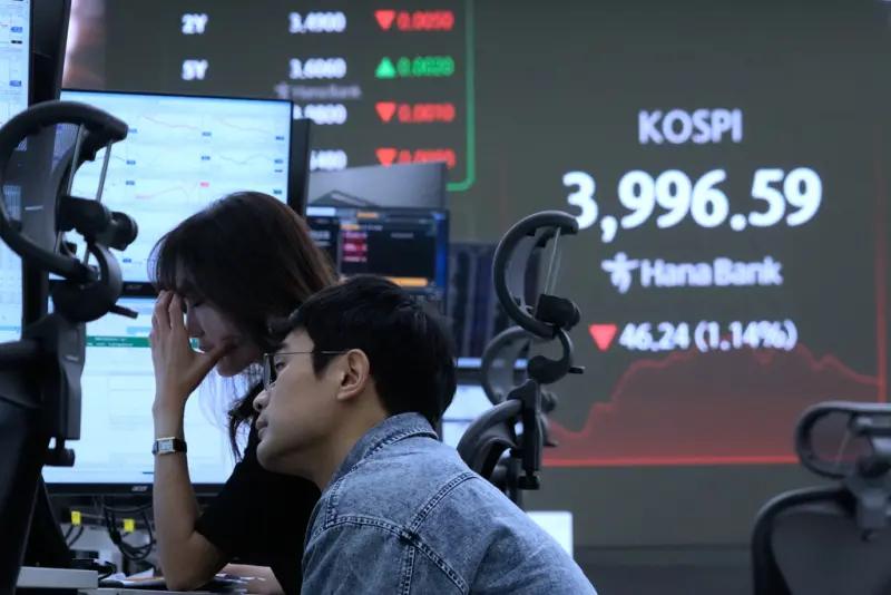 据韩国媒体《韩国先驱报》报道，韩国股市周一一开盘就把市场情绪拉到了高位，Kosp