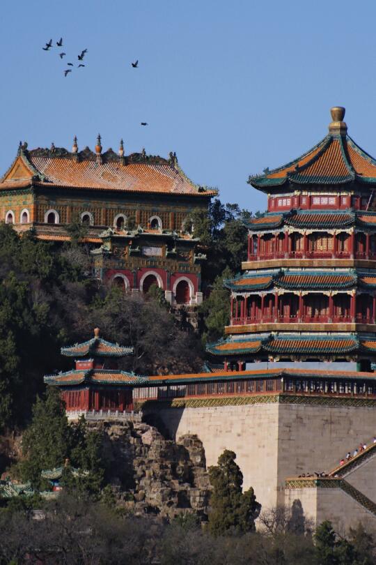 你再不来颐和园，北京的春天就要过完了
