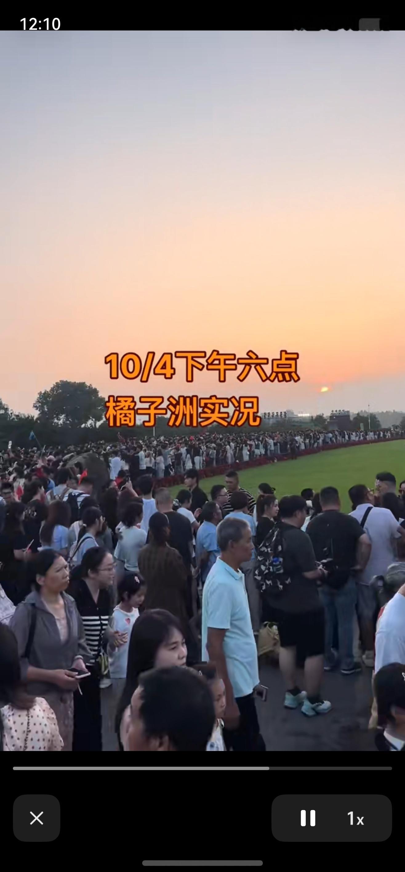 8天长假已过半不慌，本来准备去长沙或者重庆，结果一看哪里都是人，就连杭州湖滨都是